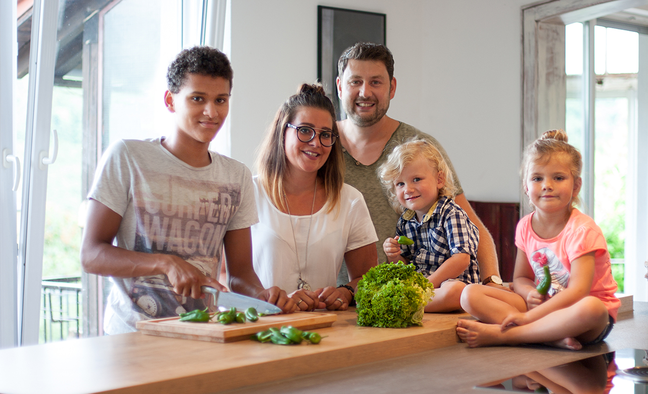 Die Küchenwerkstatt - Familie Walter/Guja-Walter aus Pfedelbach-Heuberg